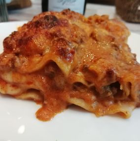 LASAGNA BOLOGNESE (only on reservation)